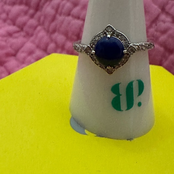 Sterling Silver .925 size 8 lapis stone - Picture 3 of 5